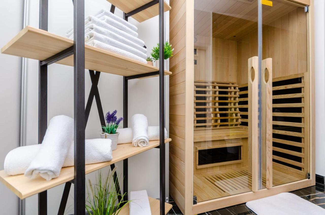 Deluxe Double Room With Sauna And Pool Kaštela Eksteriør bilde